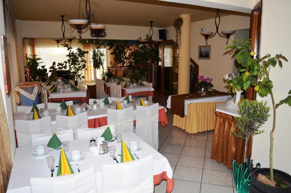 Hotel Europe Inn Paralia Katerinis Exterior photo
